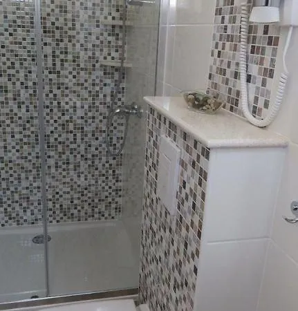 アパート In With Sea View, Terrace, Air Conditioning, Wi-fi