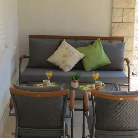 In With Sea View, Terrace, Air Conditioning, Wi-fi Apartment Orebić